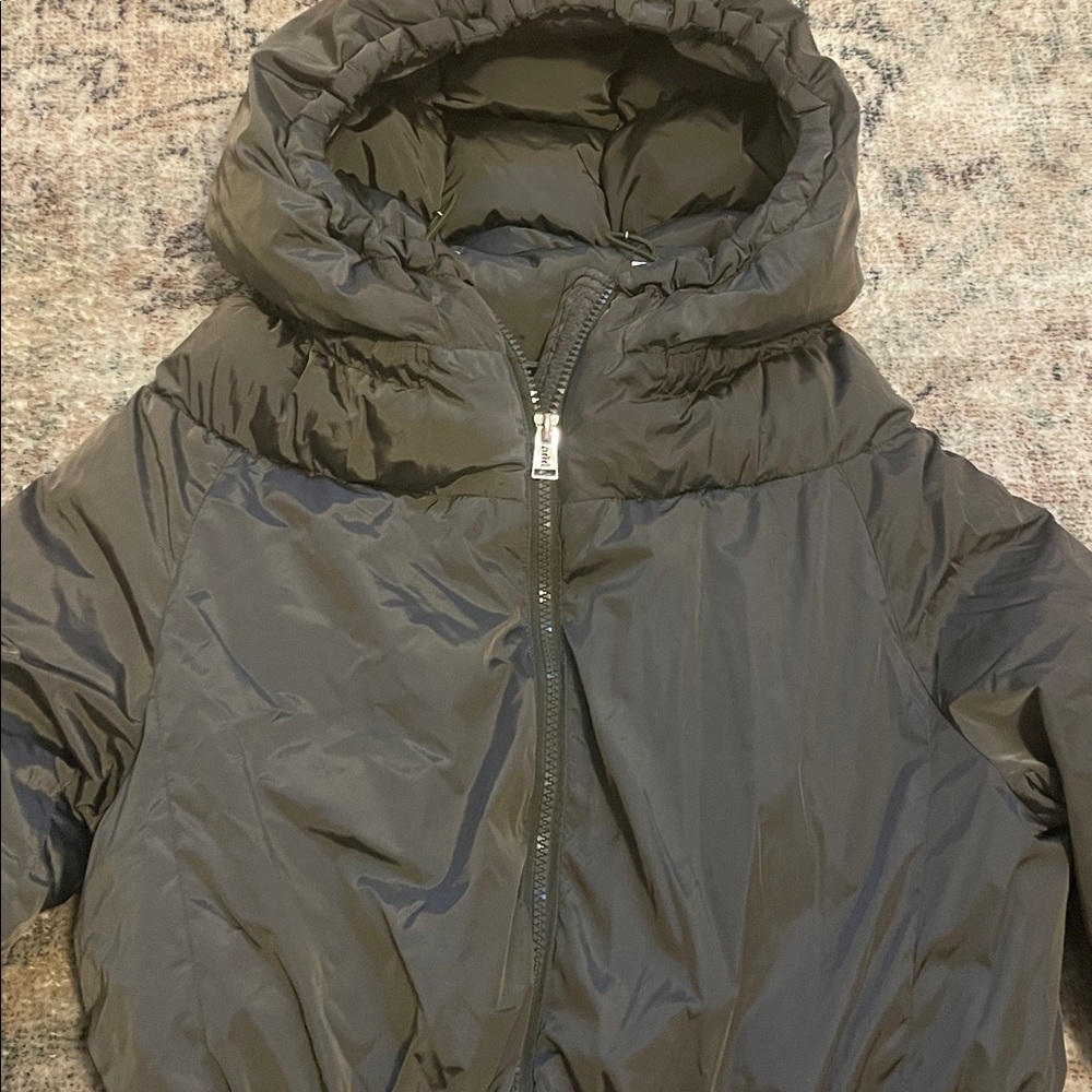 Add Down Women’s Olive Green Down Puffer Jacket Hooded - Picture 3 of 5